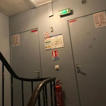 Hotel Fm Parigi